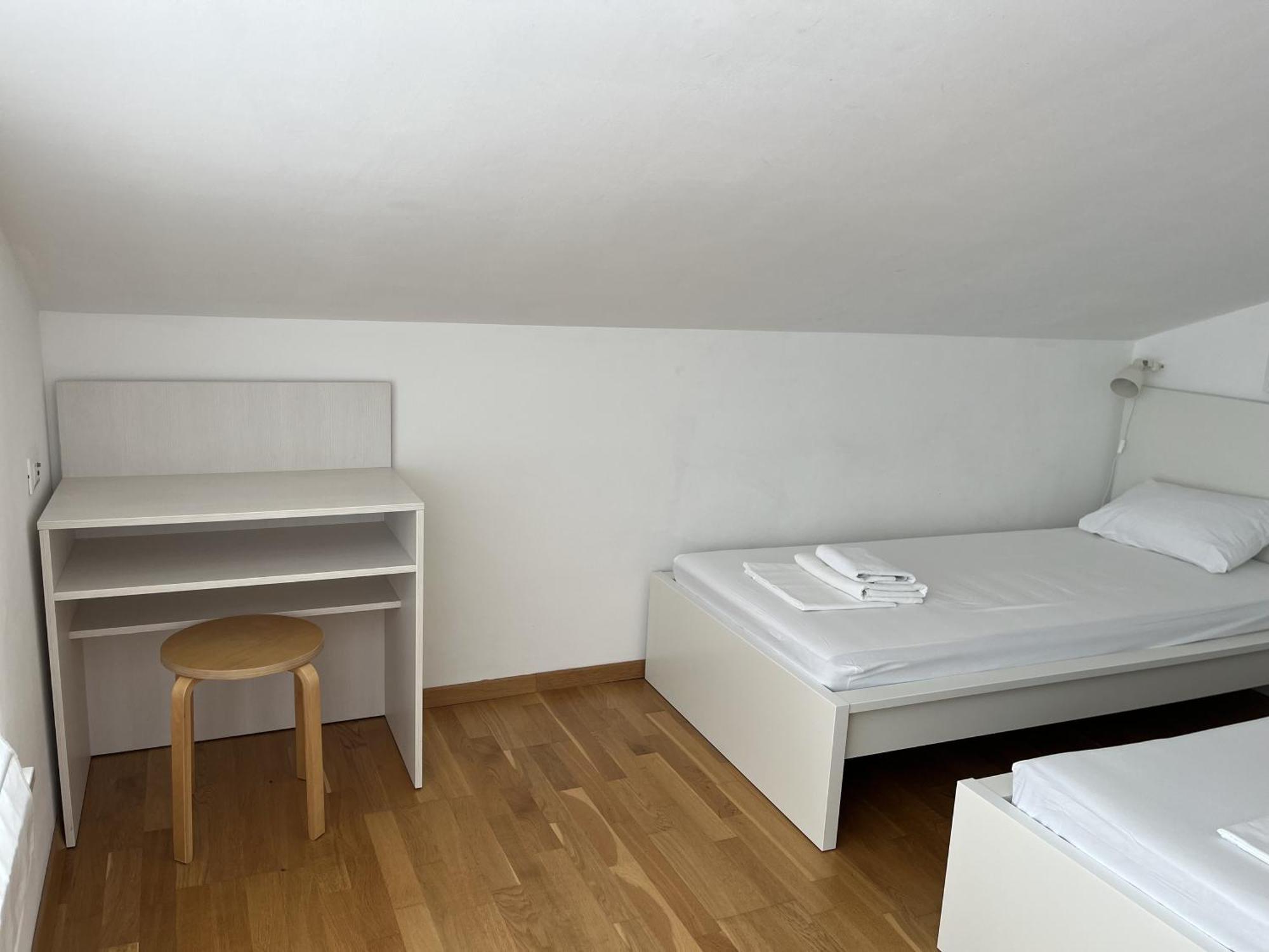 Apartments Leut 80M From The Sea Podgora Rom bilde